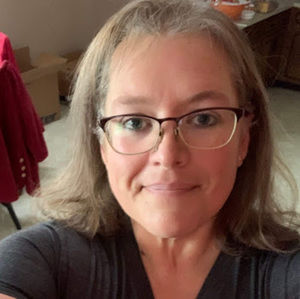 Meet your Posher, Melissa